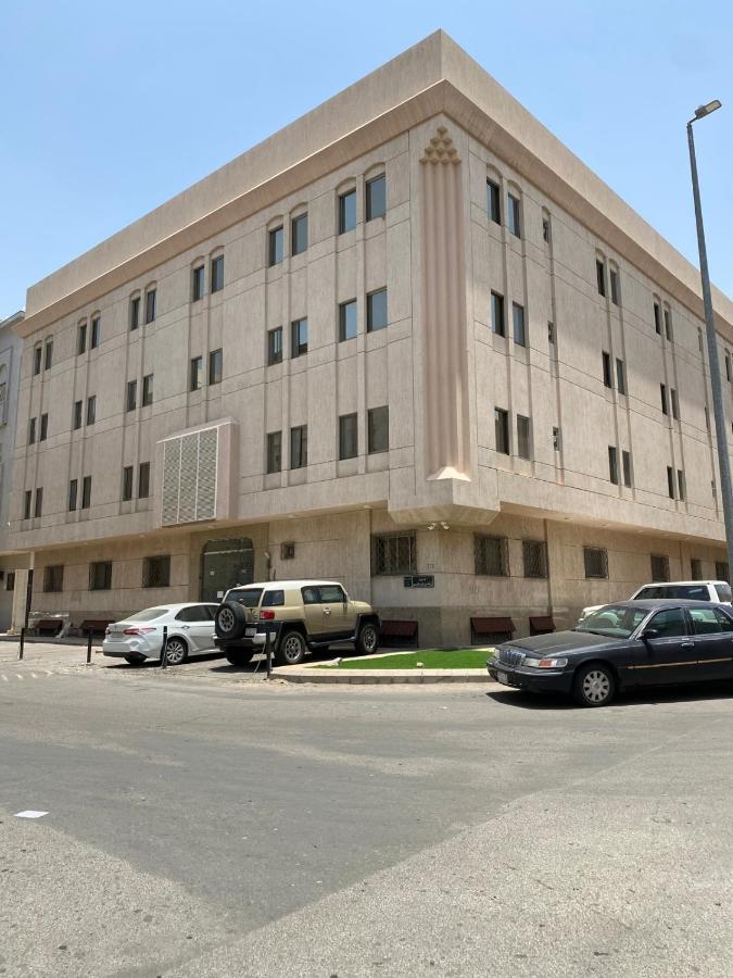 Apartment قاردن للايجار اليومي *